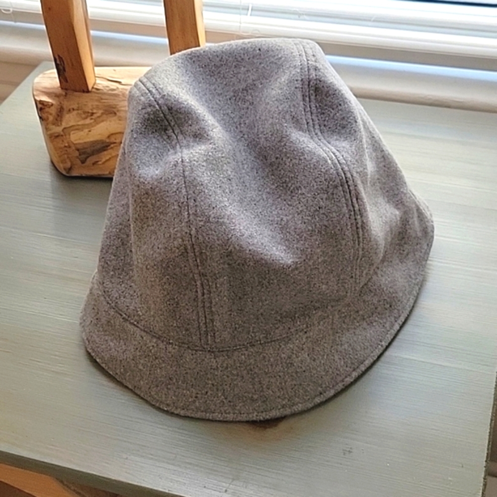 Lands' End Gray Women's Bucket Hat - L/XL